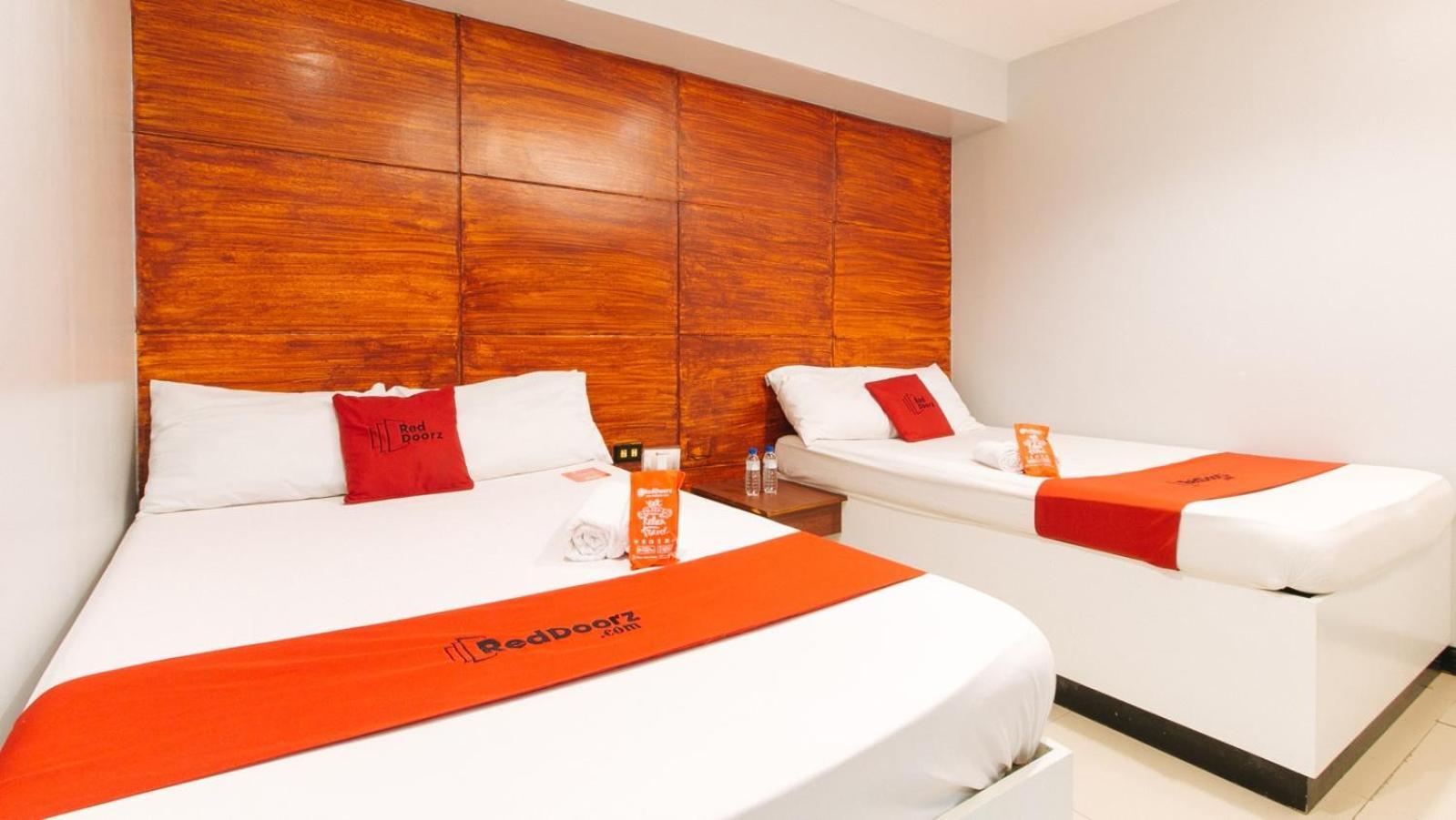 Reddoorz Plus @ Costa Roca Balamban Cebu ห้อง รูปภาพ