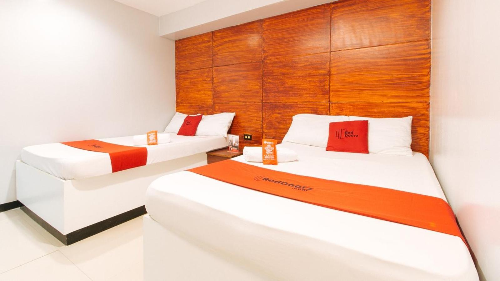 Reddoorz Plus @ Costa Roca Balamban Cebu ห้อง รูปภาพ