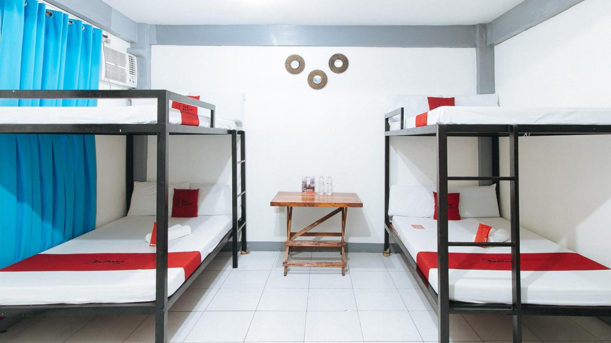 Reddoorz Plus @ Costa Roca Balamban Cebu ห้อง รูปภาพ